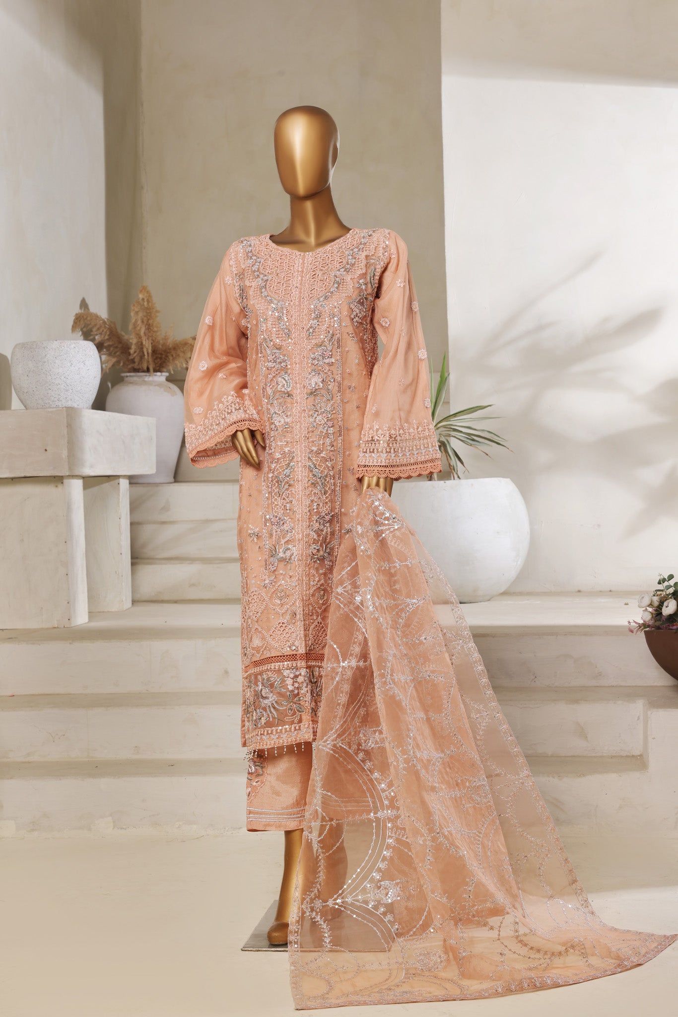 Mahnoor Collection