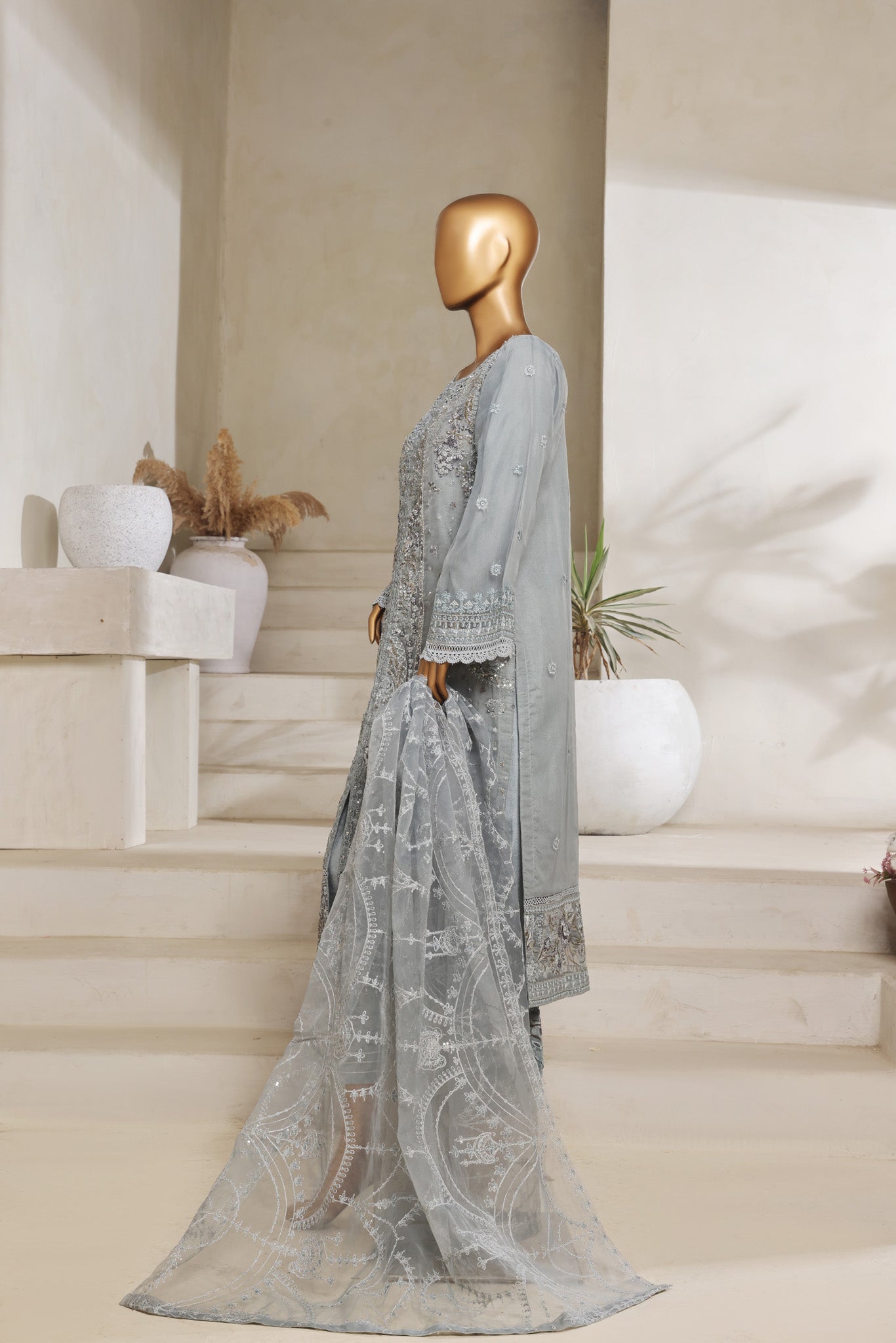 Mahnoor Collection