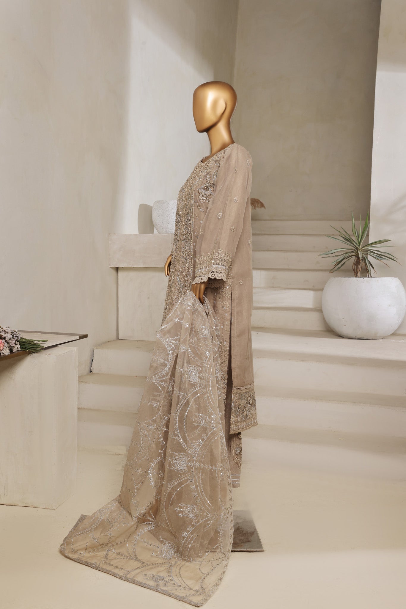 Mahnoor Collection