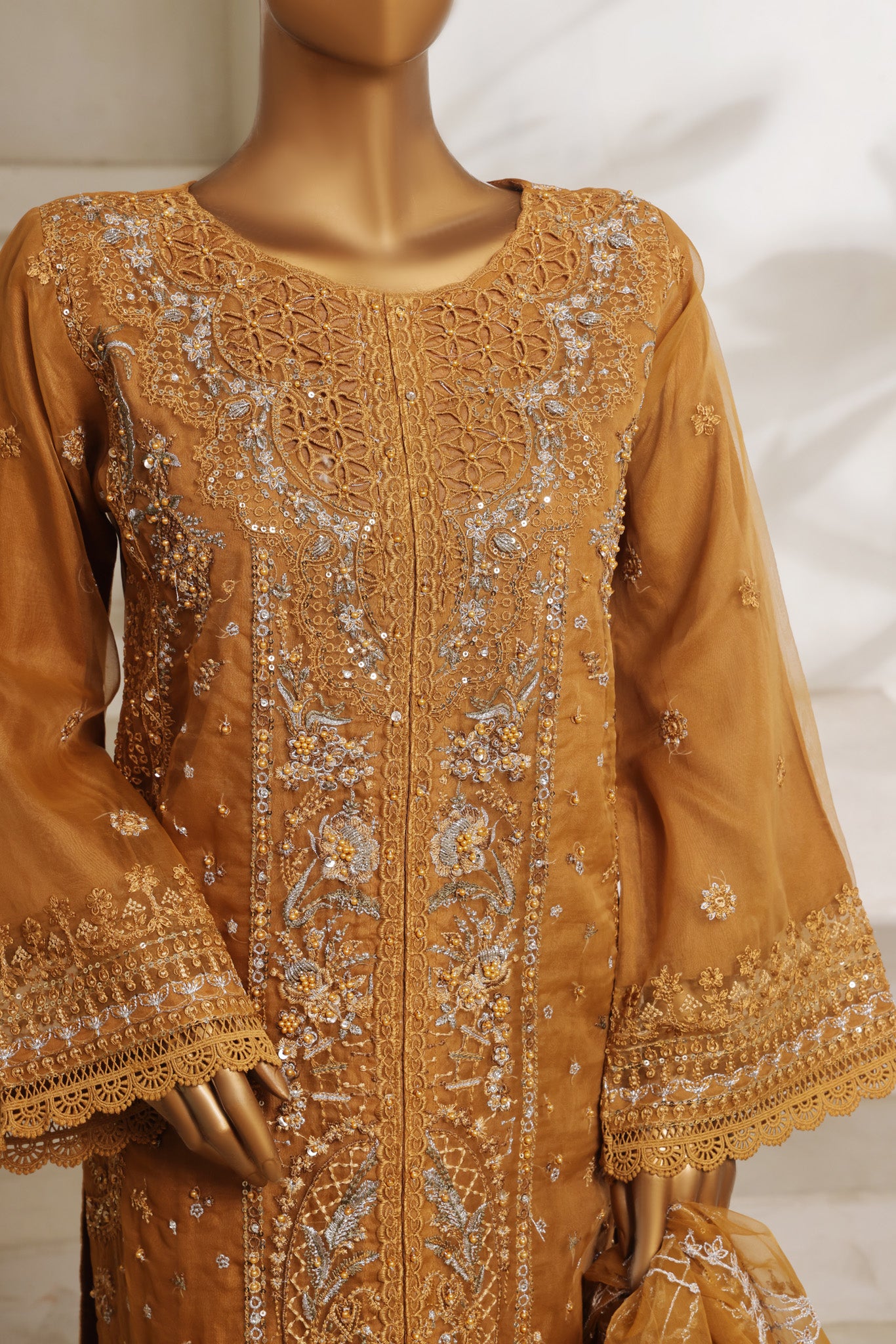 Mahnoor Collection