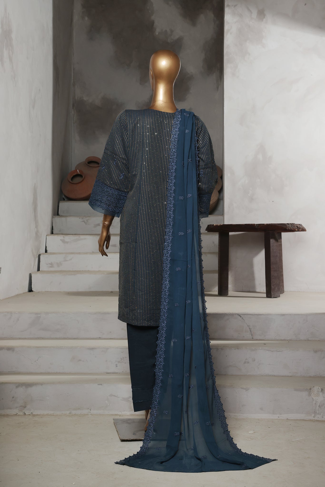 Nayaab Collection