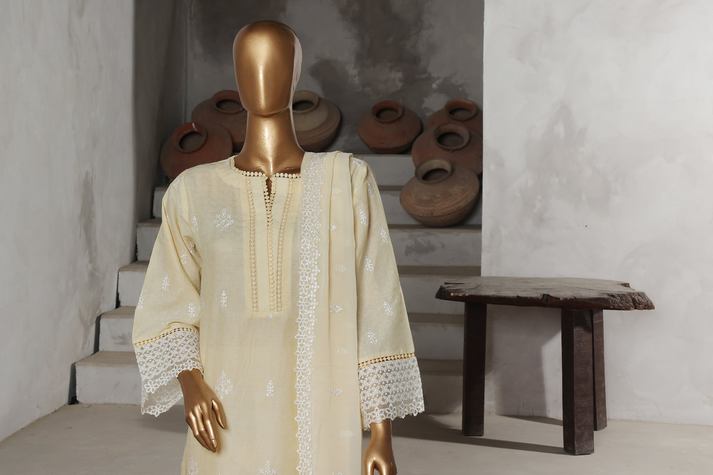 Nayaab Collection