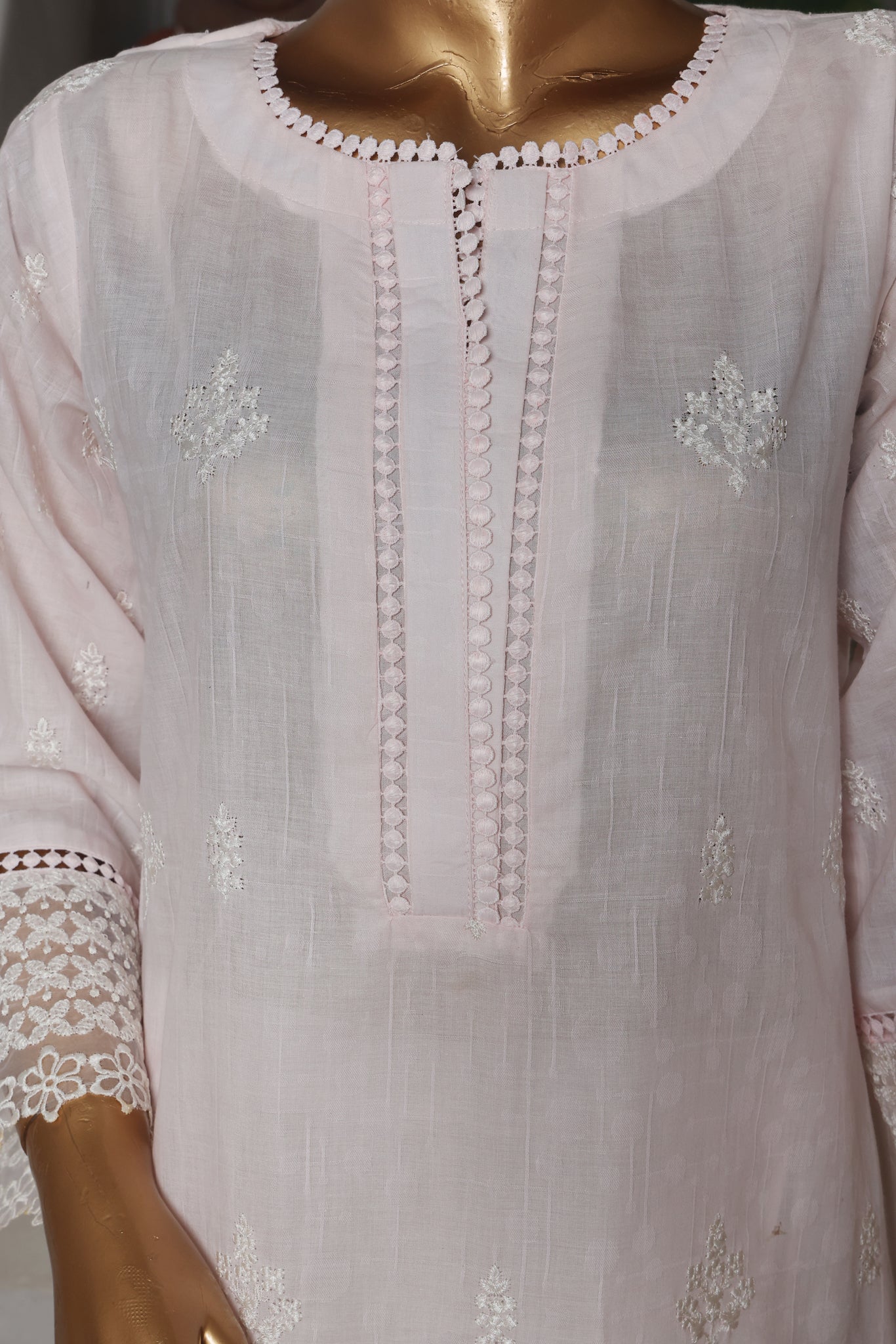 Nayaab Collection
