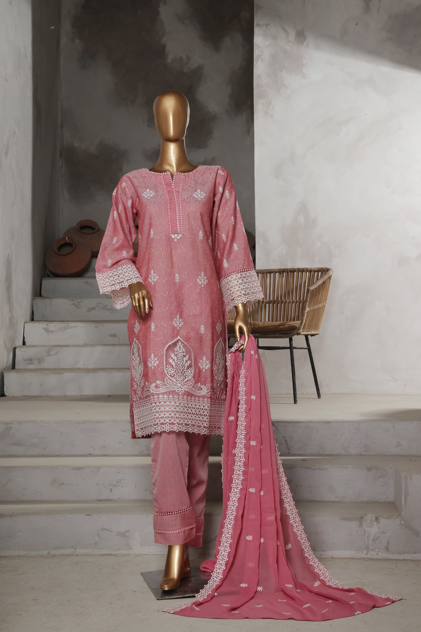 Nayaab Collection