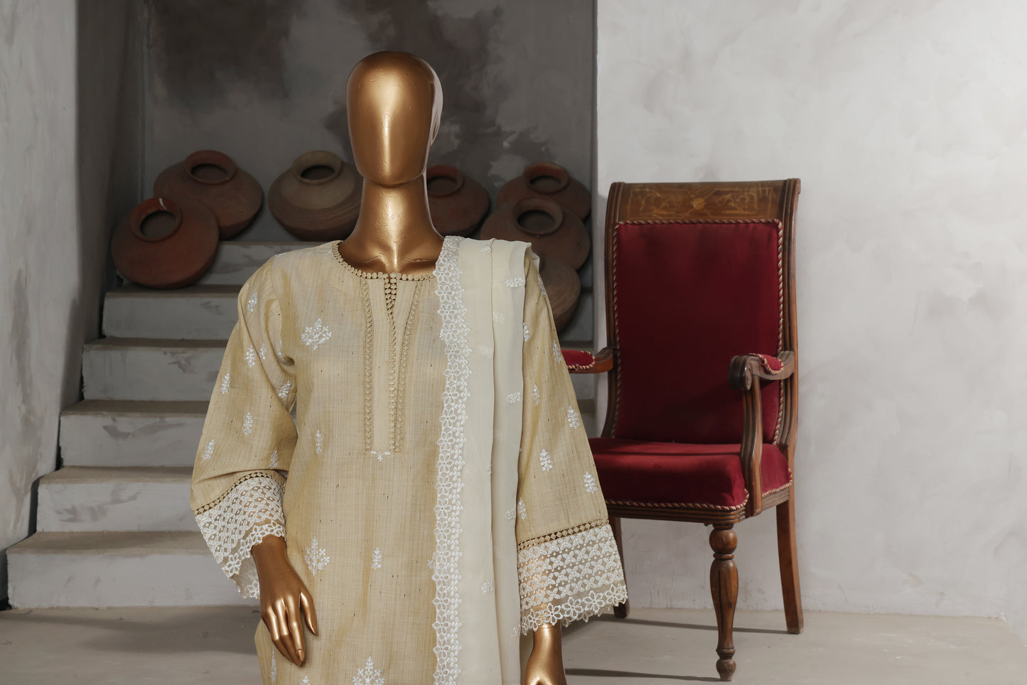 Nayaab Collection