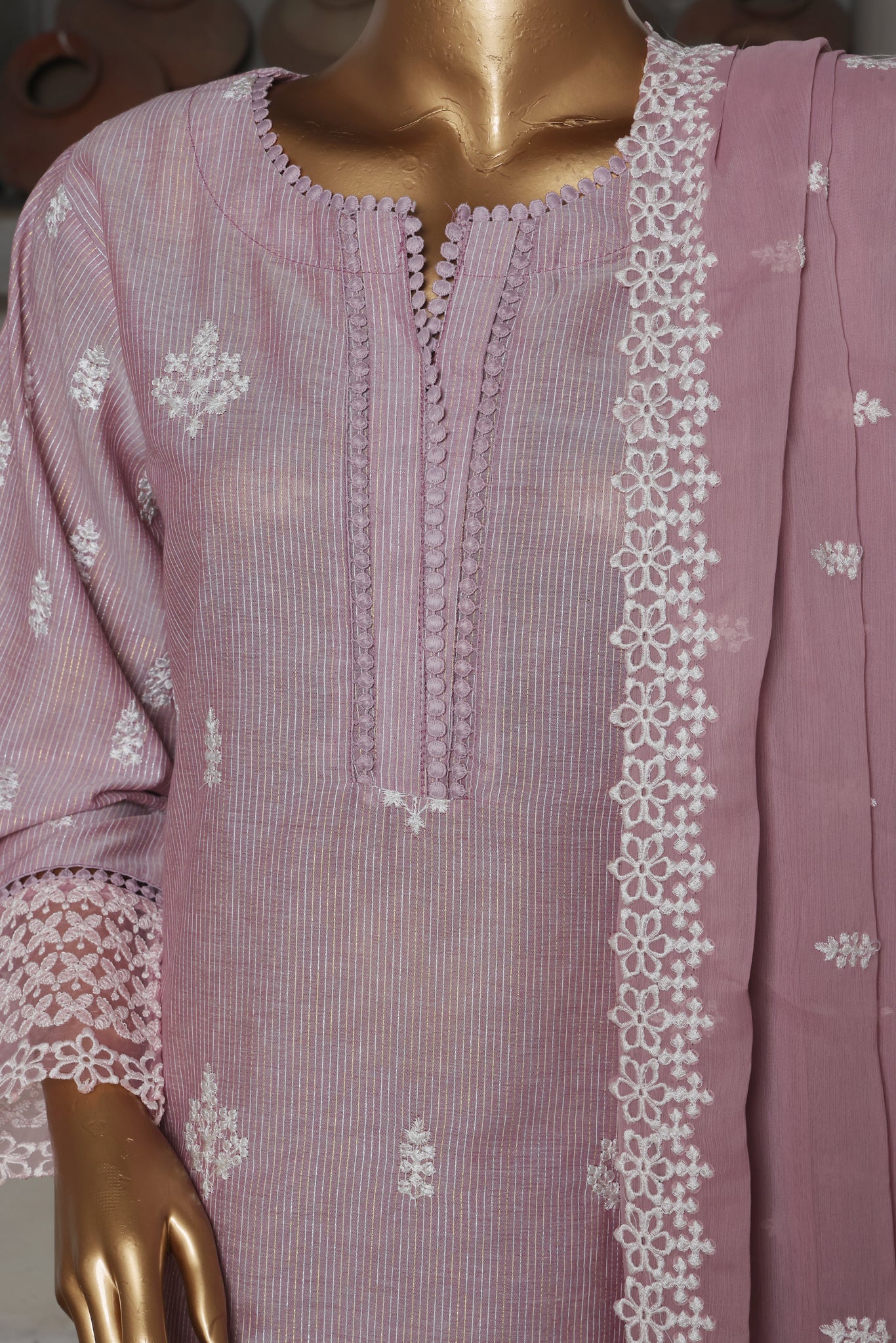 Nayaab Collection