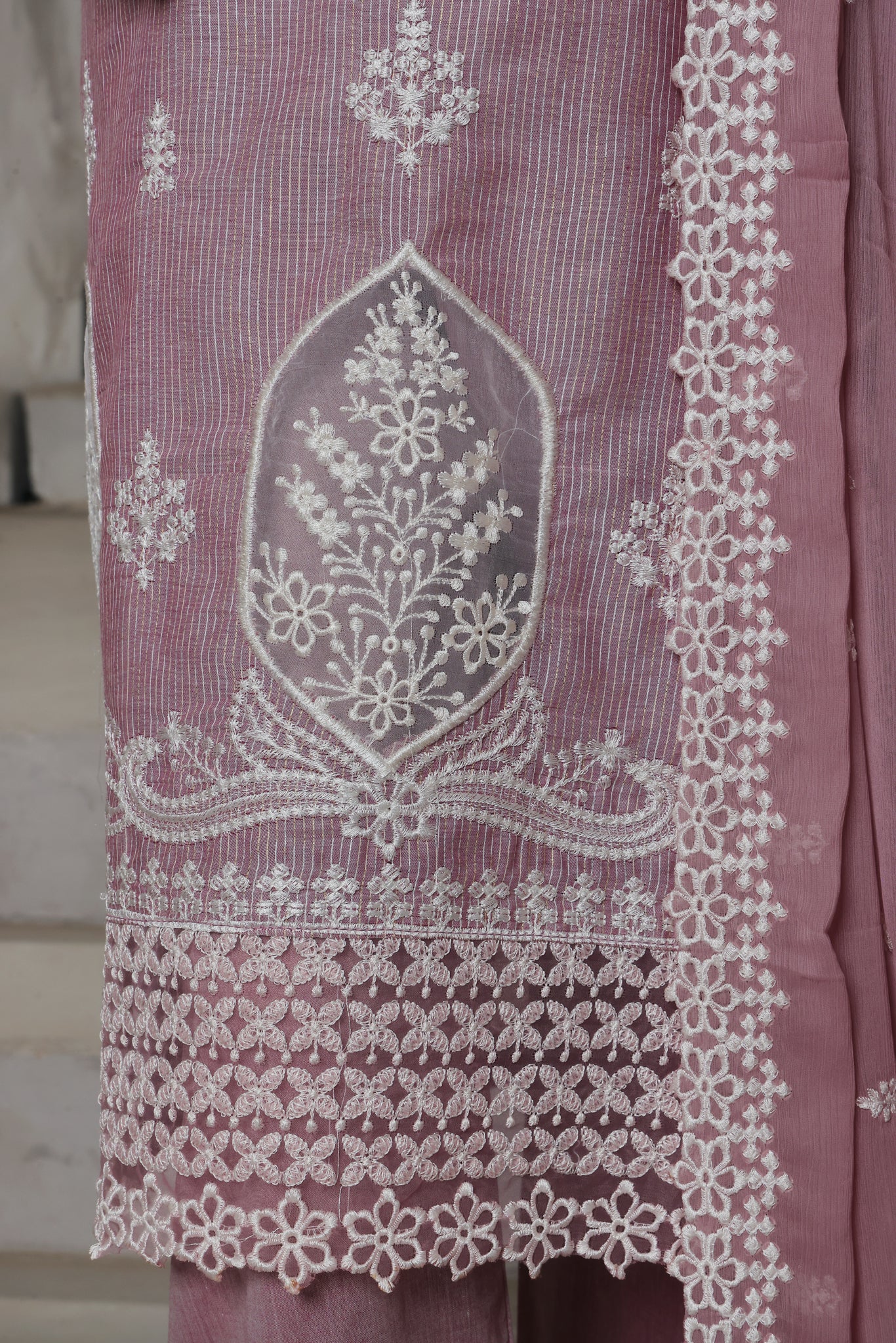 Nayaab Collection