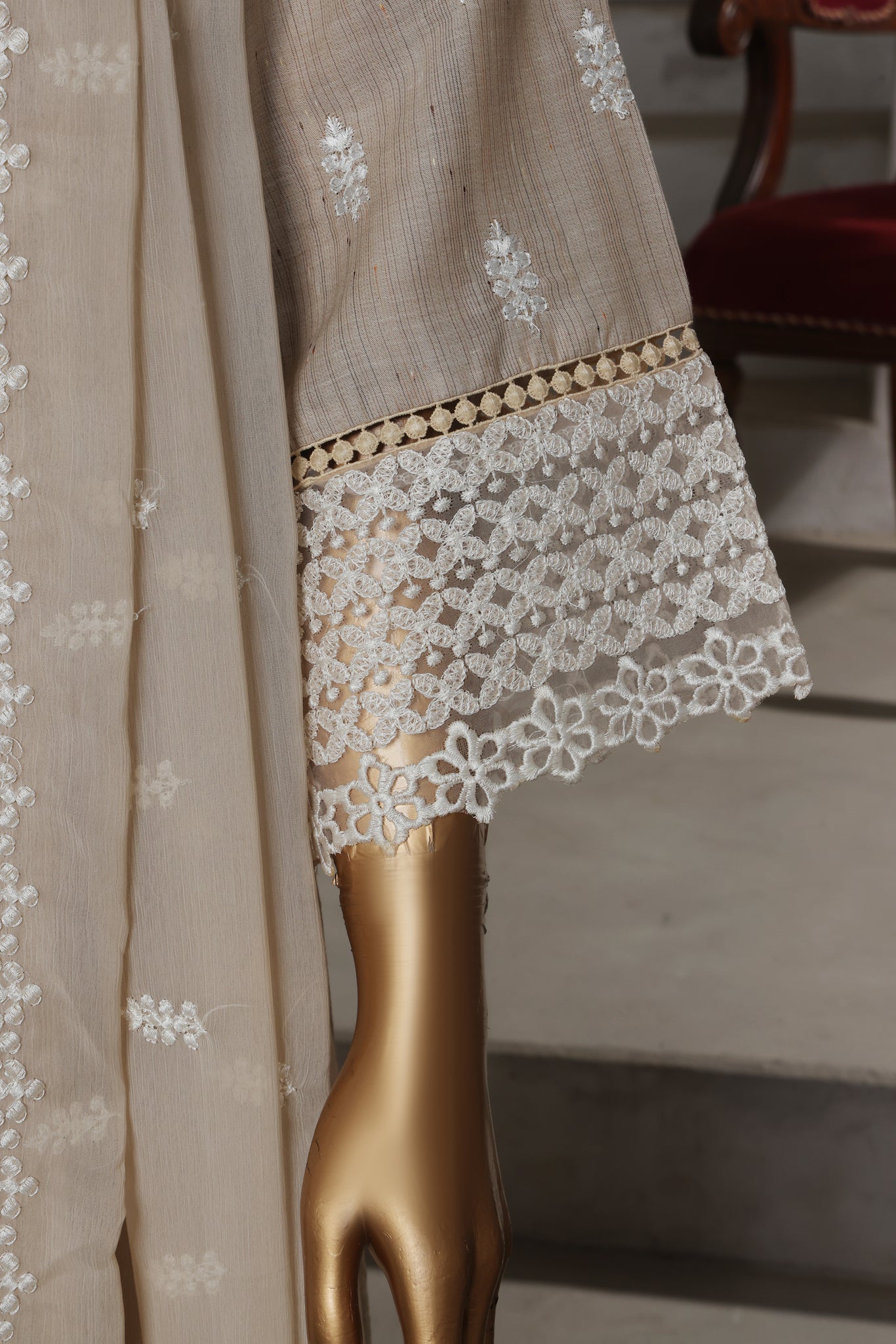 Nayaab Collection