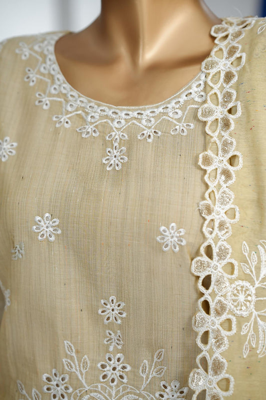 Miraas Collection