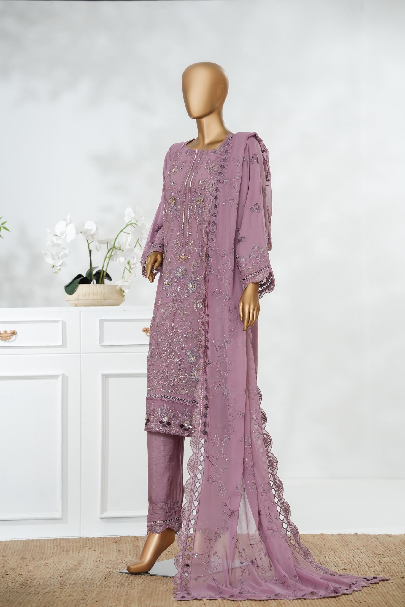 Ainaa Collection