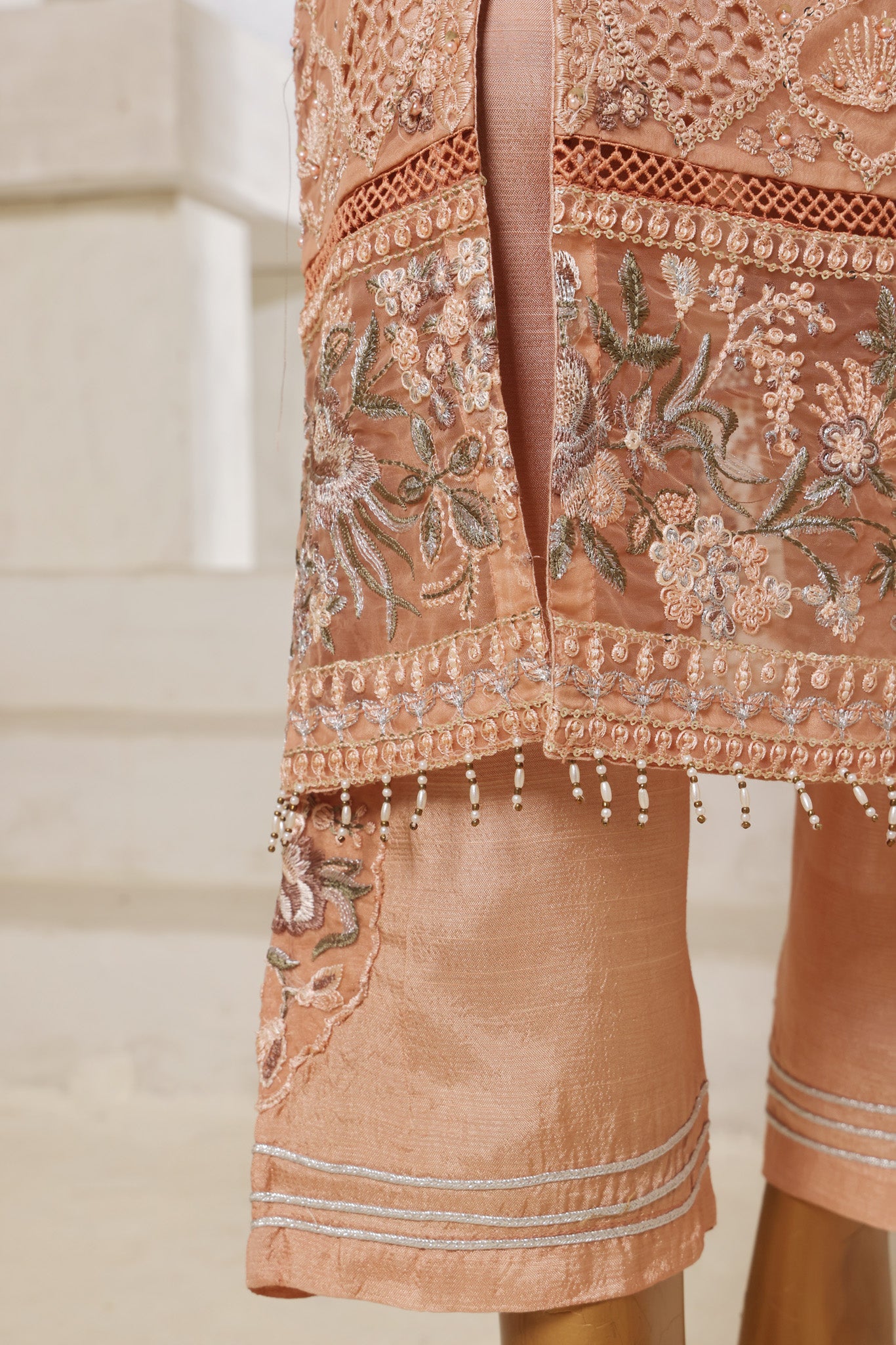 Mahnoor Collection