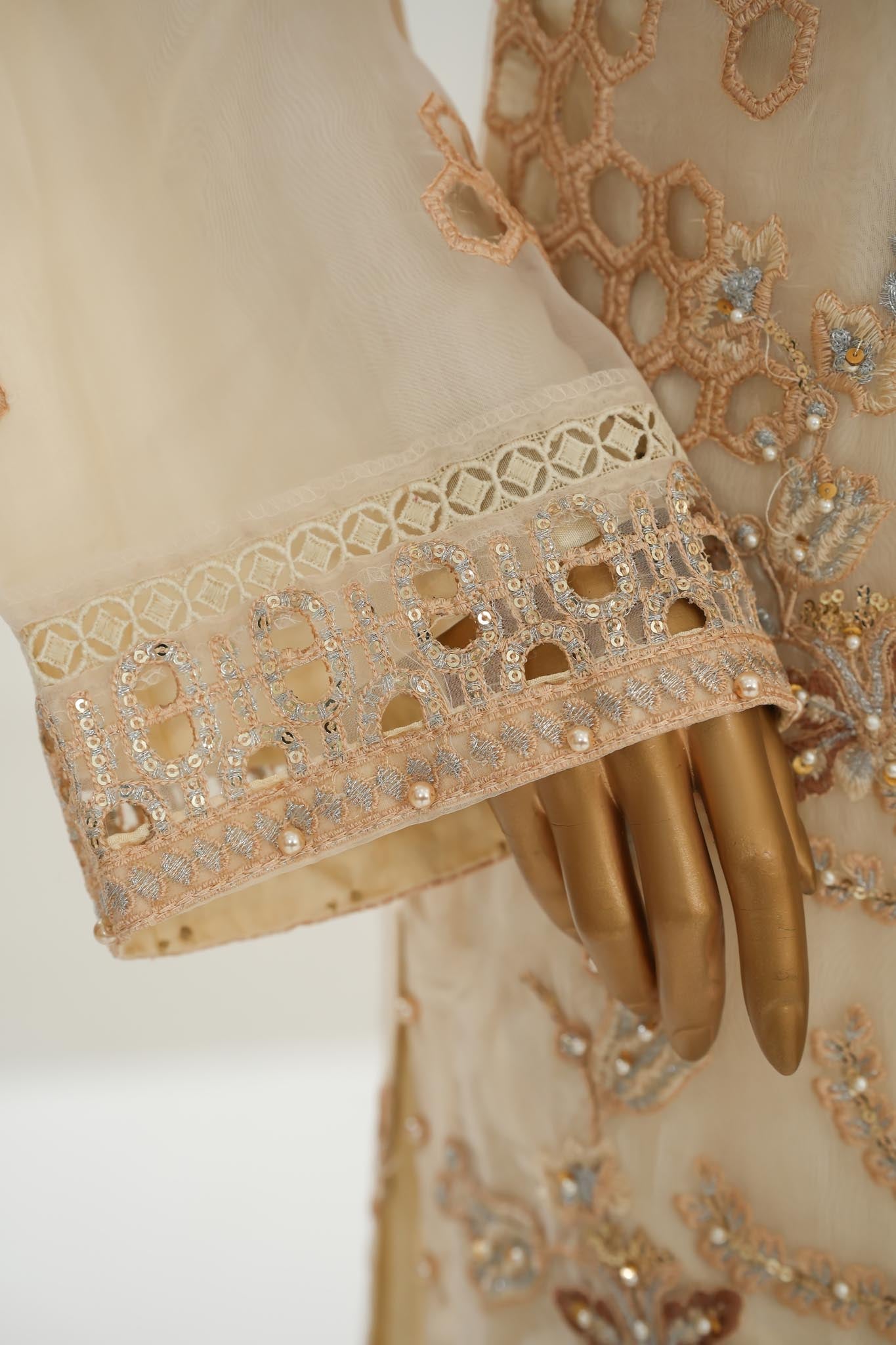Ainaa Collection