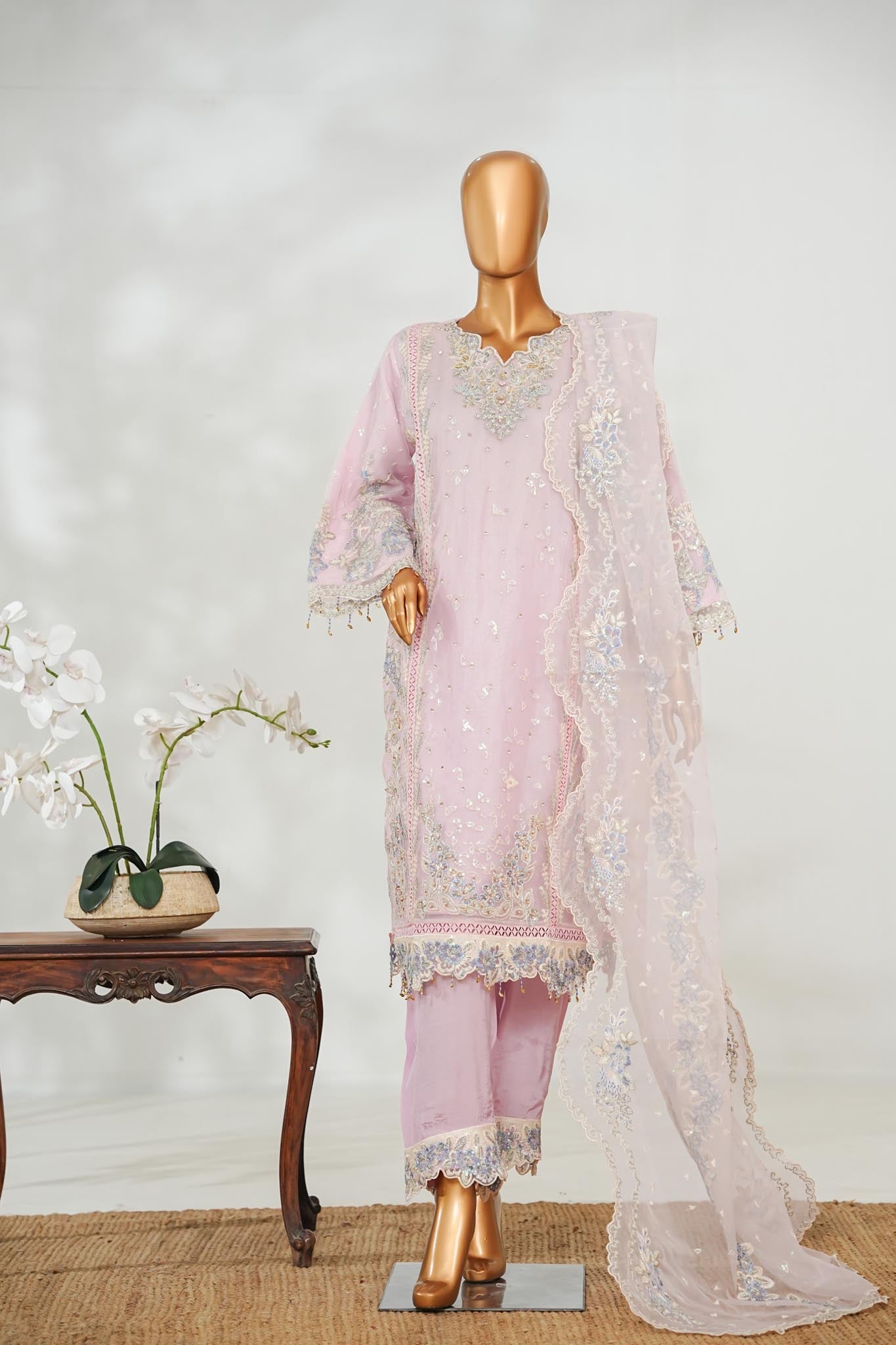 Mahira Collection