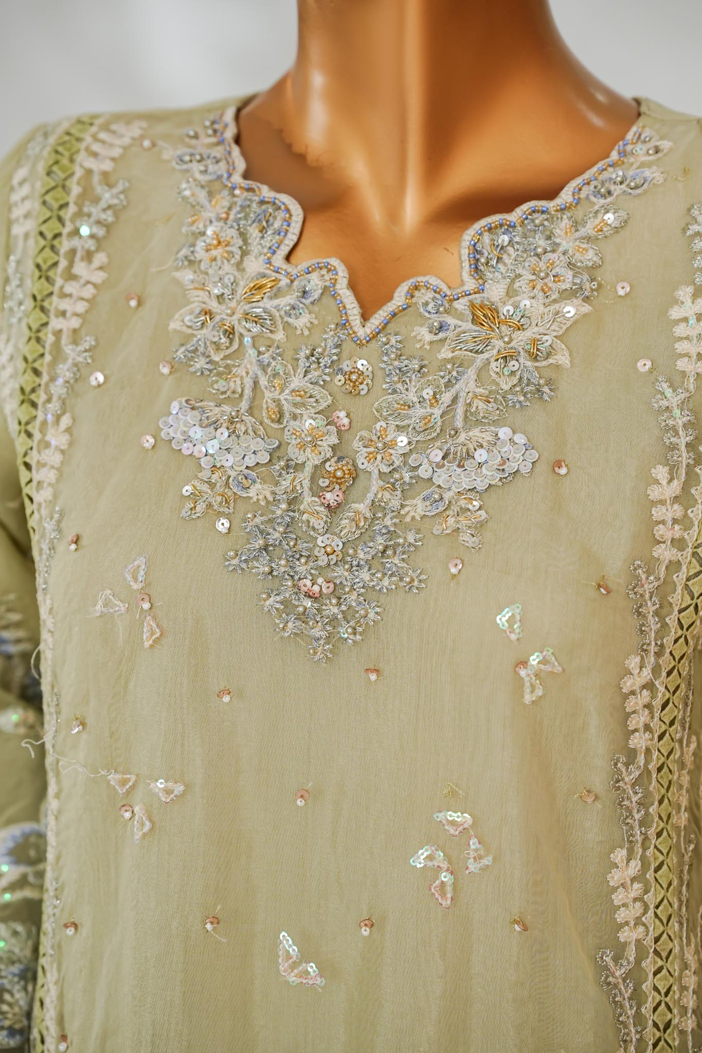 Mahira Collection