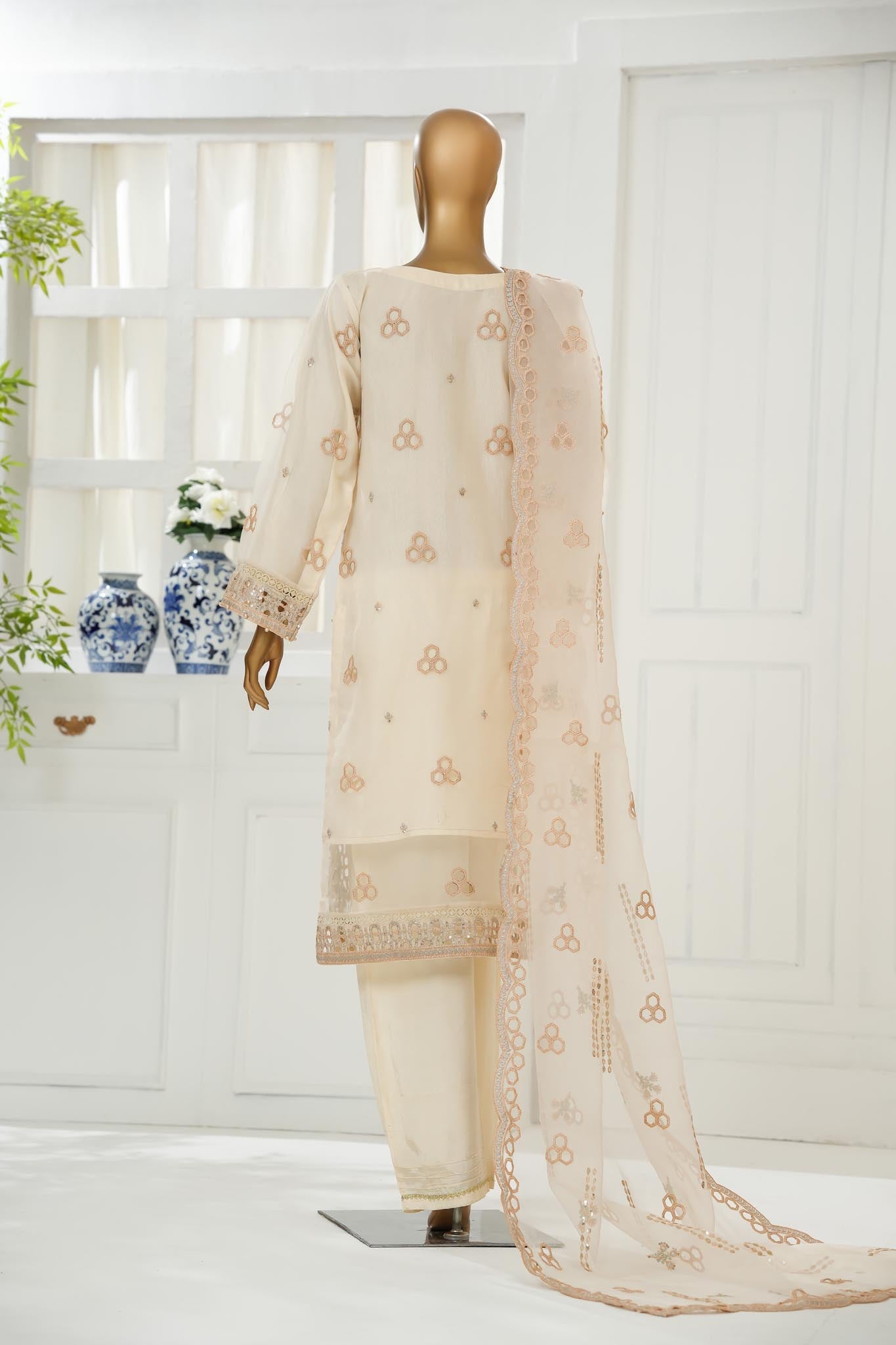 Ainaa Collection