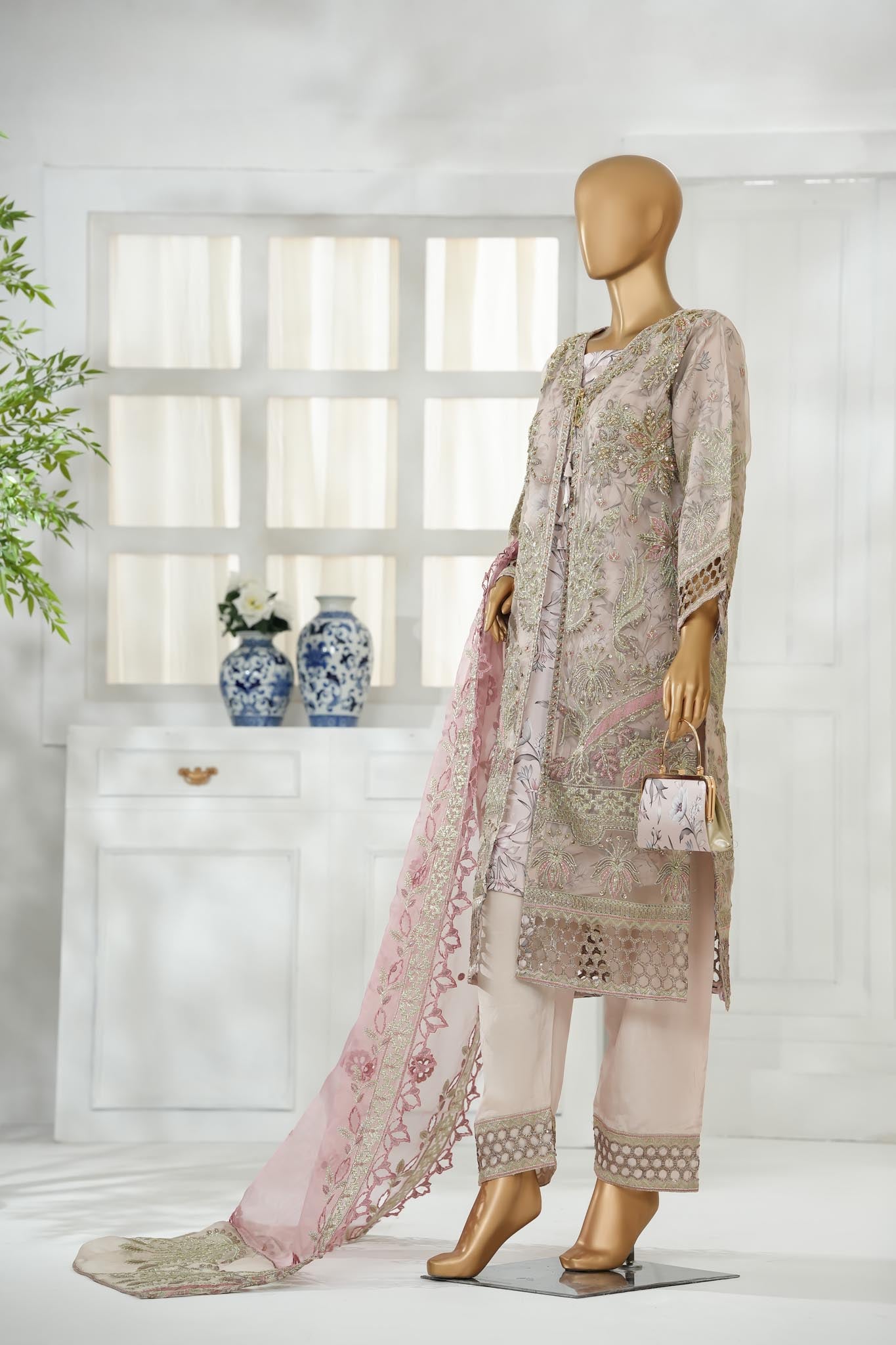 Aizal Collection