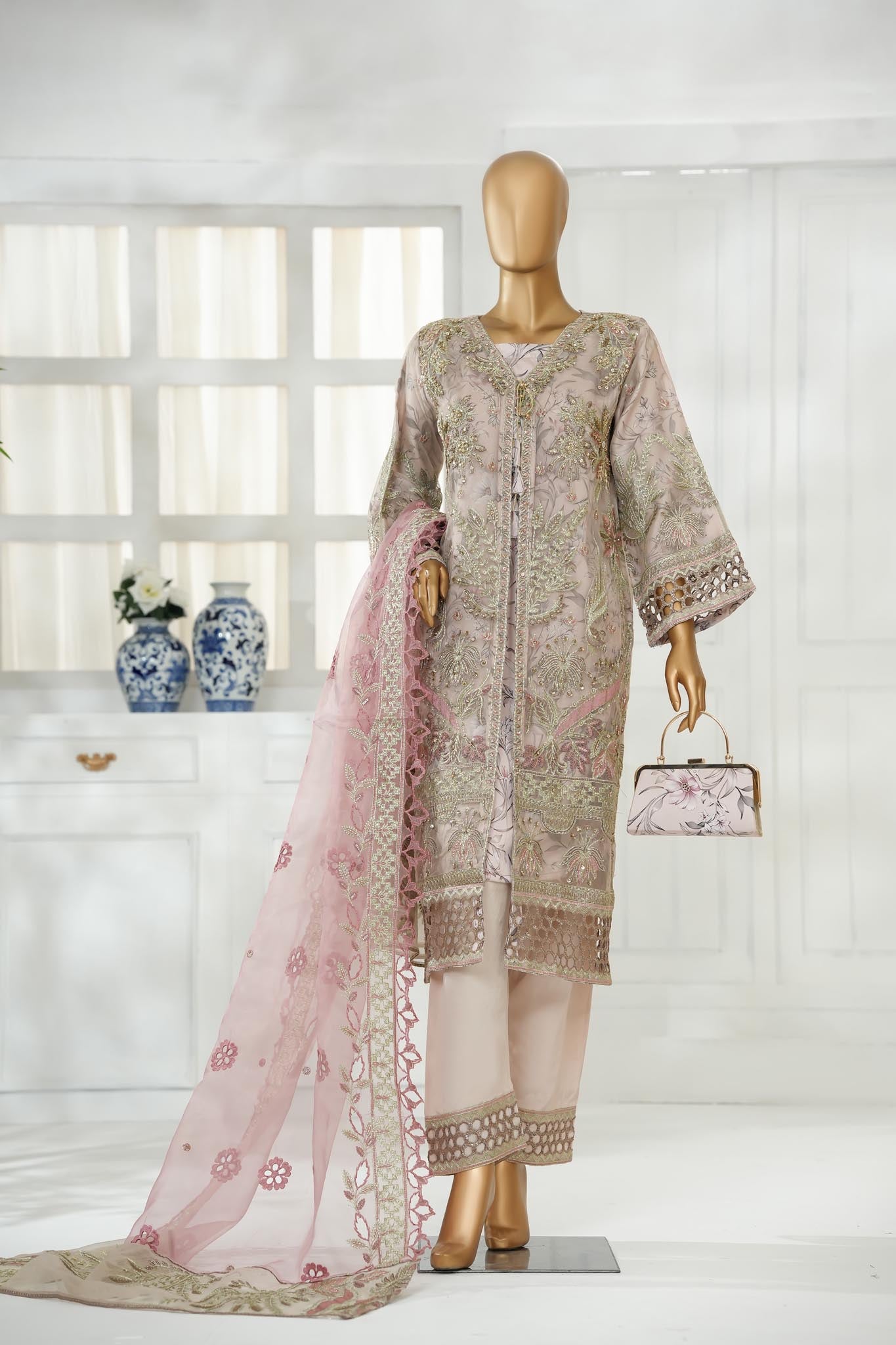 Aizal Collection