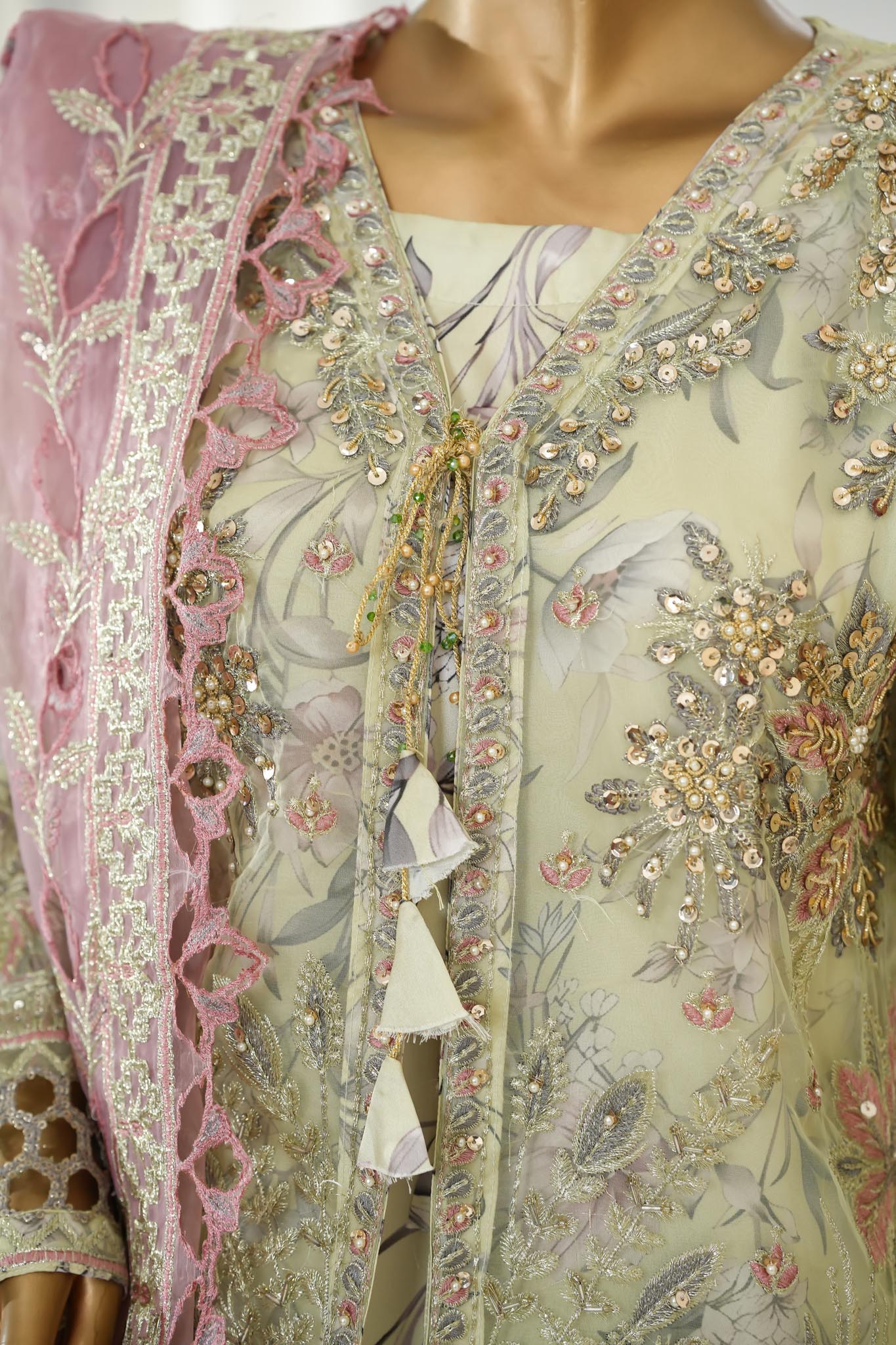 Aizal Collection