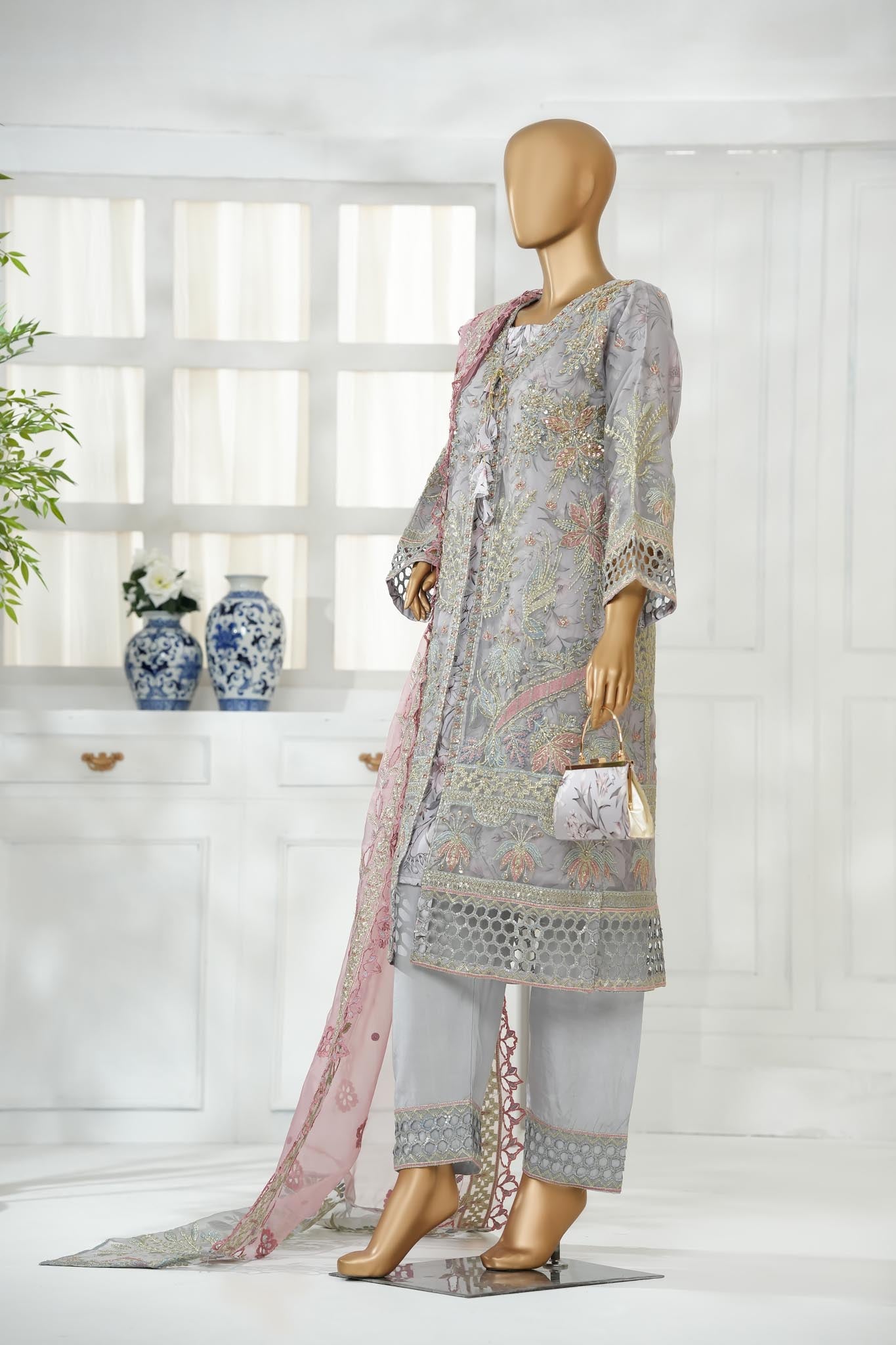 Aizal Collection