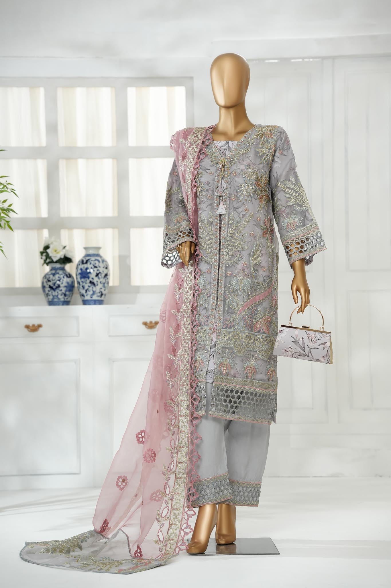 Aizal Collection