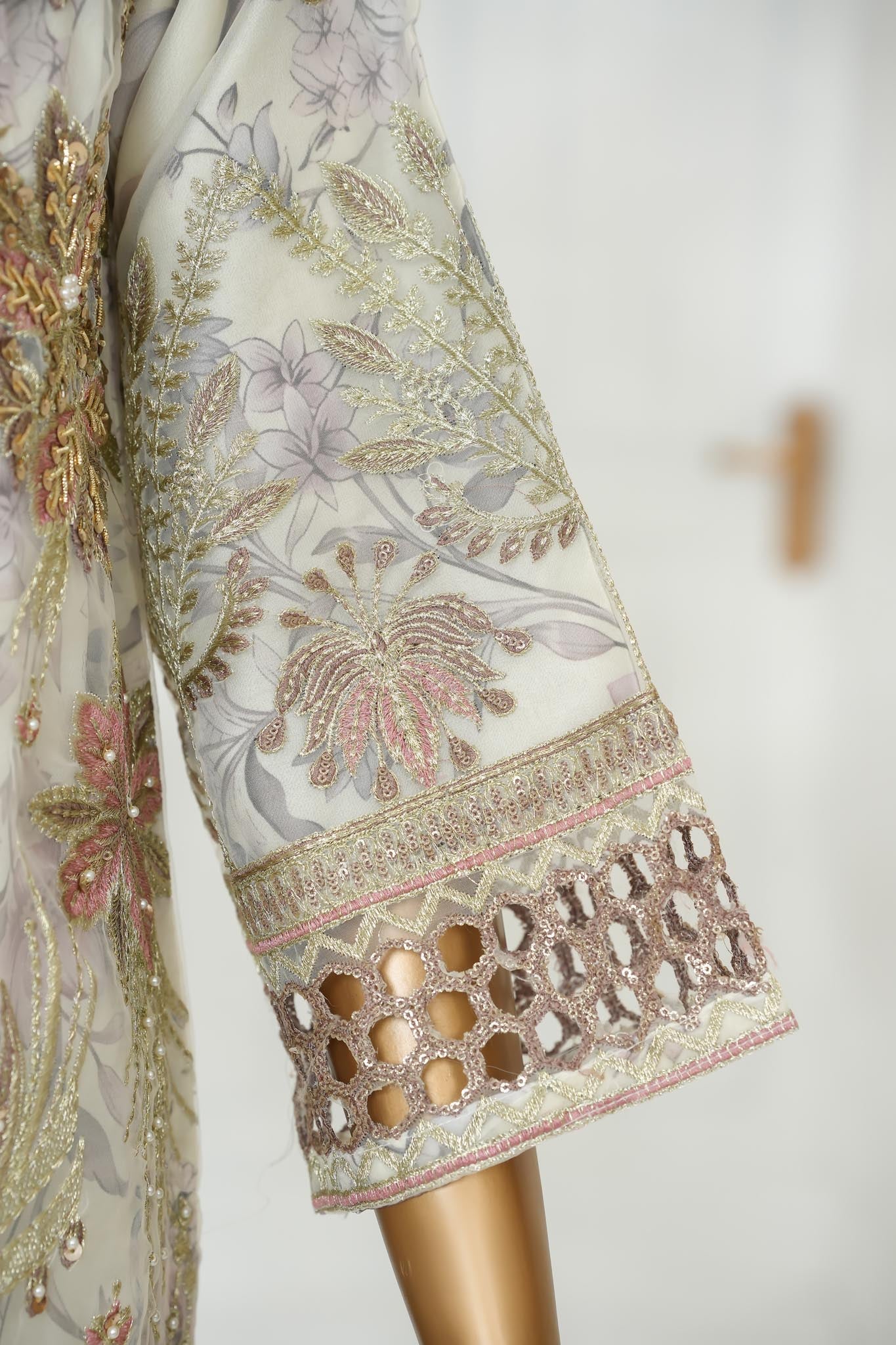 Aizal Collection