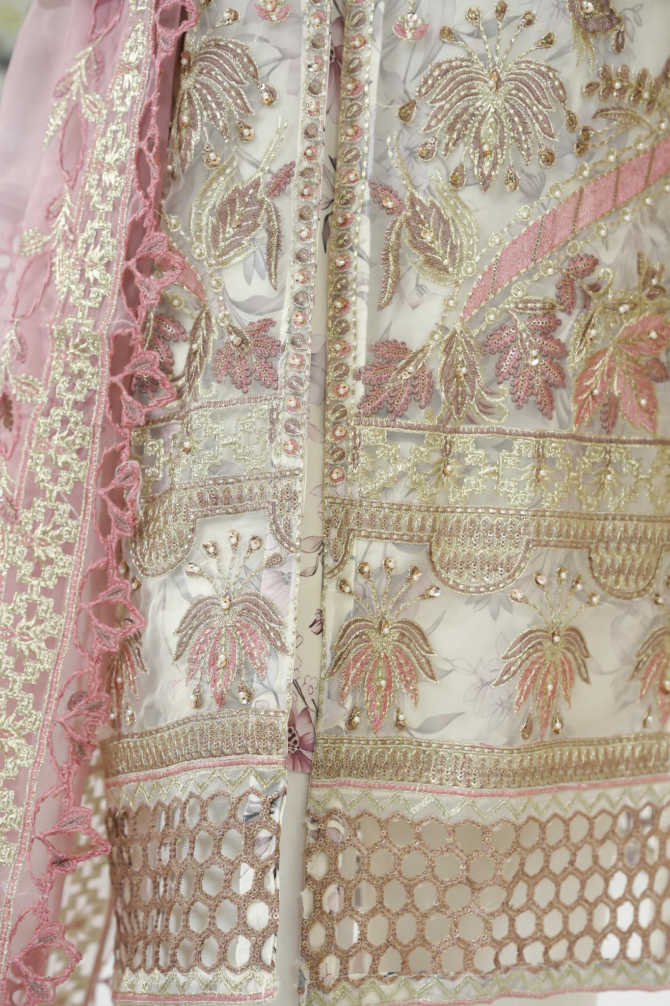 Aizal Collection
